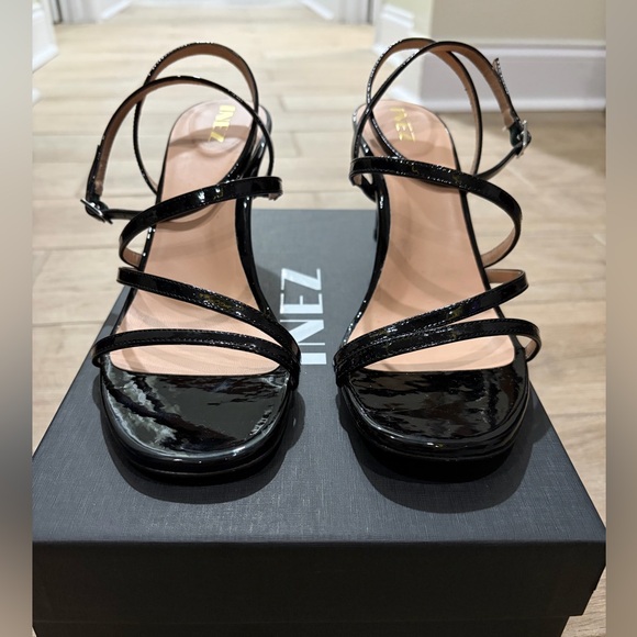 INEZ Sofia Black Patent Sandal – Size 9B – New w/ Box & Dust Bag - Picture 2 of 10